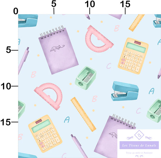 Tissu 482 école, scolaire, maîtresse, maître, ATSEM, au mètre - Disponible en 9 matières - Vendu par multiple de 50 cm